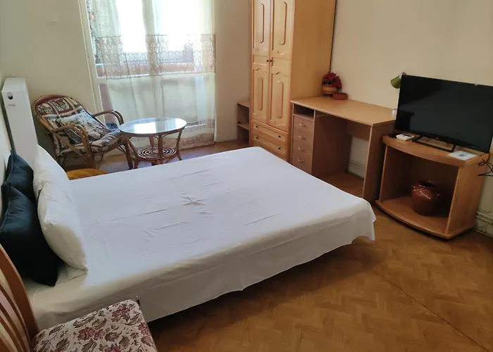 Practical Close To The Centre Apartment