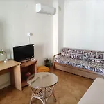 Apartman Practical Close To The Centre Szaloniki