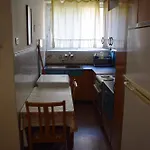 Apartman Practical Close To The Centre *