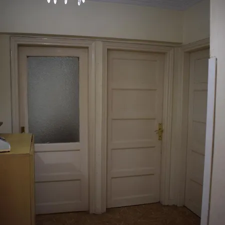 Practical Close To The Centre Appartement